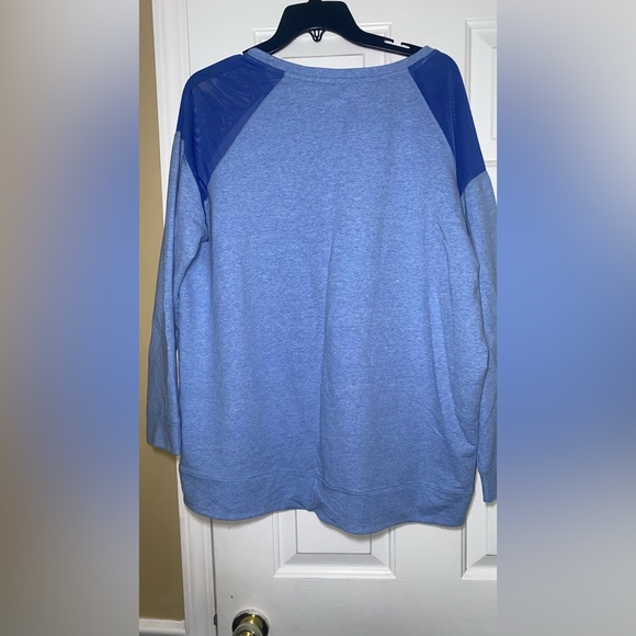 Women’s Copper Fit Mesh Breathable Sweatshirt - Picture 7 of 7